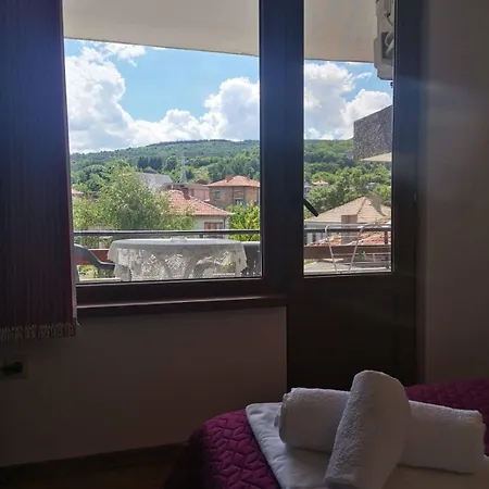 Guest house Bа́kish Obzor
