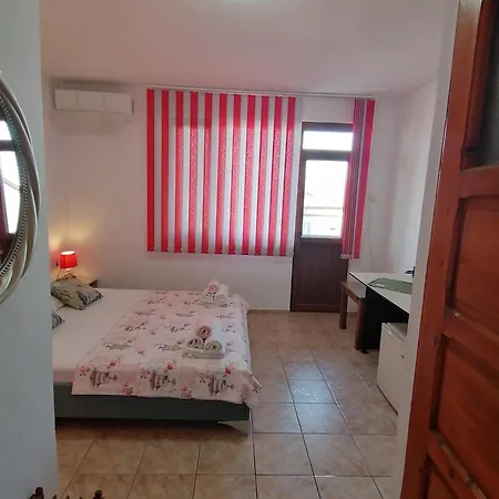 Guest house Bа́kish Obzor