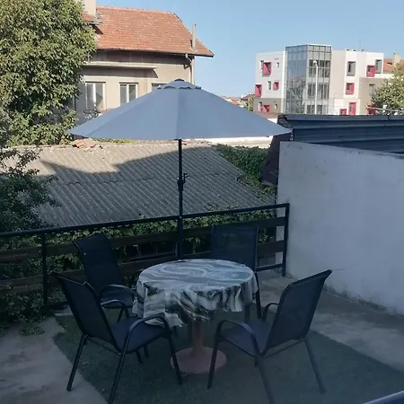 Bа́kish Guest house Obzor