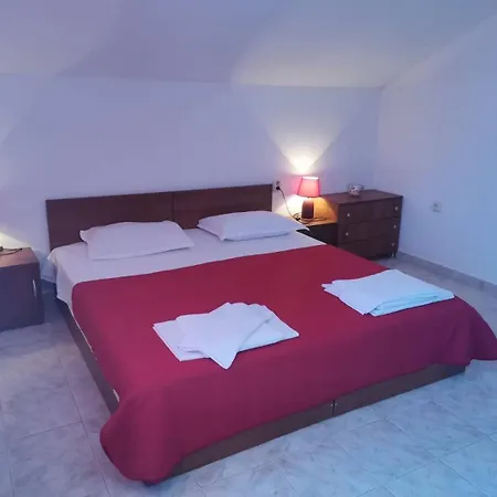 Bа́kish Maison d'hôtes Obzor