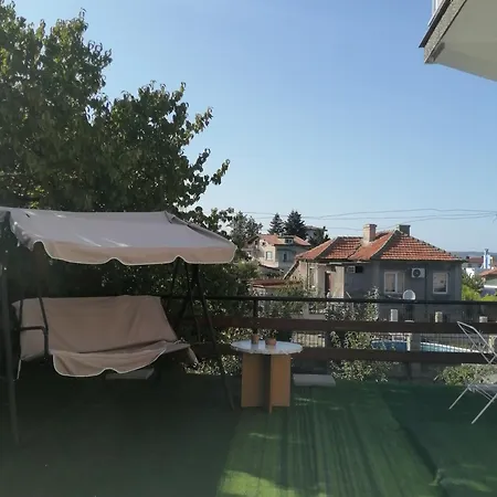 Bа́kish Къща за гости