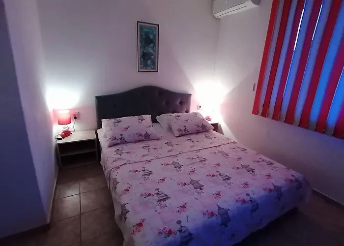 Bа́kish Maison d'hôtes